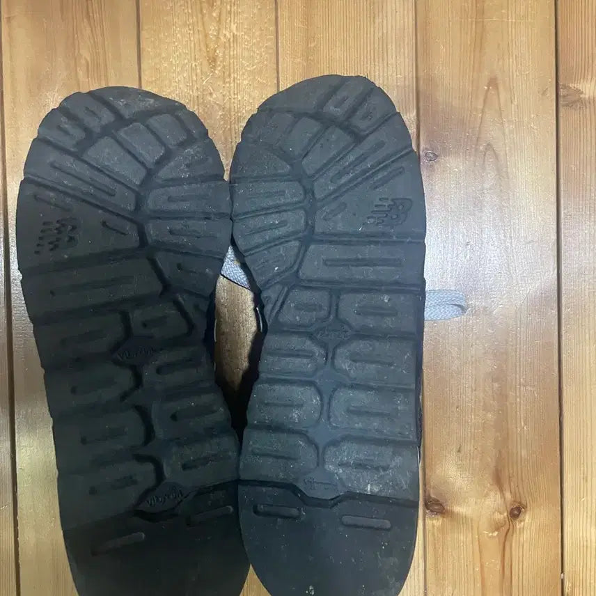 [SOLD OUT] 뉴발란스 990v1 265