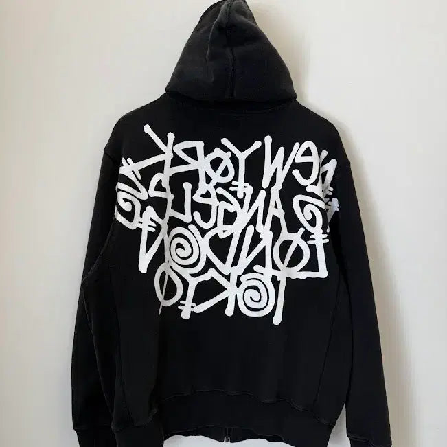 [SOLD OUT] 스투시 00s 후드집업 블랙