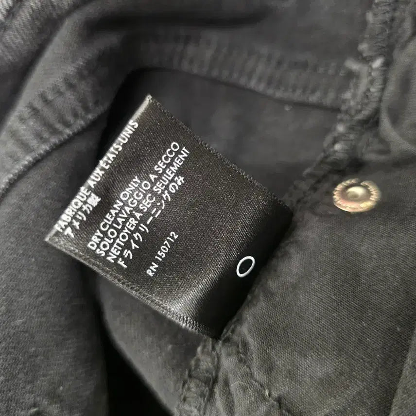 [SOLD OUT] [정품] AMIRI 아미리 페인트 스플래터 데님진.   싸이즈 30