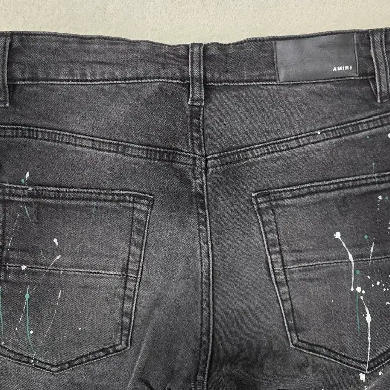 [SOLD OUT] [정품] AMIRI 아미리 페인트 스플래터 데님진.   싸이즈 30