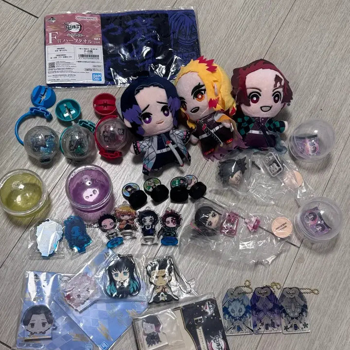 [BUNJANG] Demon Slayer Goods Set (Plush, Acrylic Keychain, etc.) / 귀멸의 칼날 굿즈 인형/아크릴 키링 등