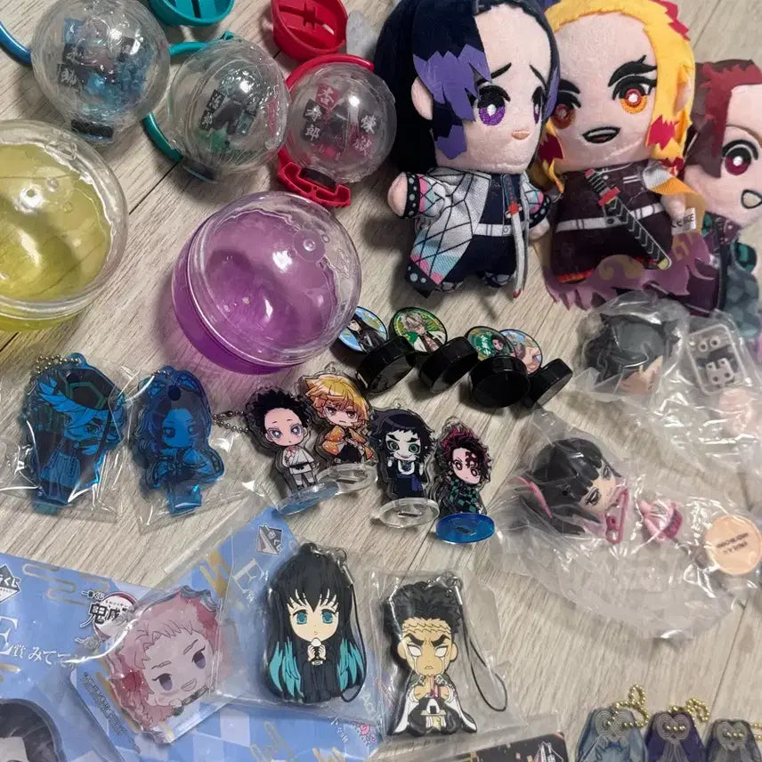 [BUNJANG] Demon Slayer Goods Set (Plush, Acrylic Keychain, etc.) / 귀멸의 칼날 굿즈 인형/아크릴 키링 등