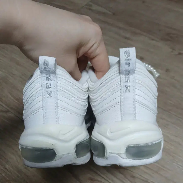 [BUNJANG] Nike Air Max White Sneakers / 나이키- 에어맥스 245