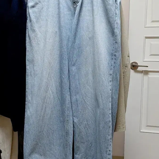 [BUNJANG] In The Raw 5PK Wide Tapered Denim Bleach Jeans / 인더로우 5PK 와이드 테이퍼드 데님 블리치
