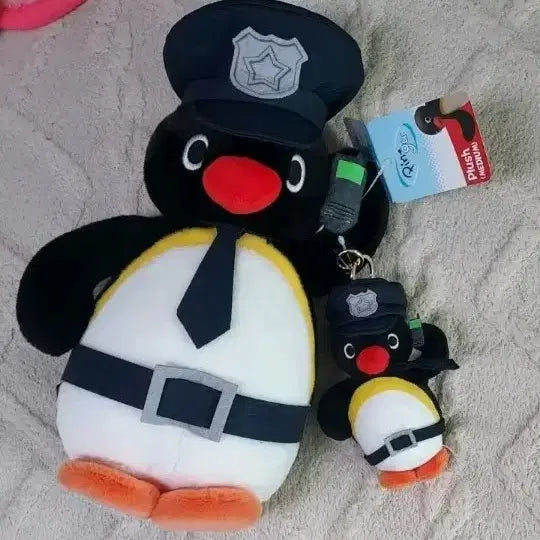 [BUNJANG] Police Pingu Doll &amp; Keychain Set / 경찰핑구 인형  +  키링