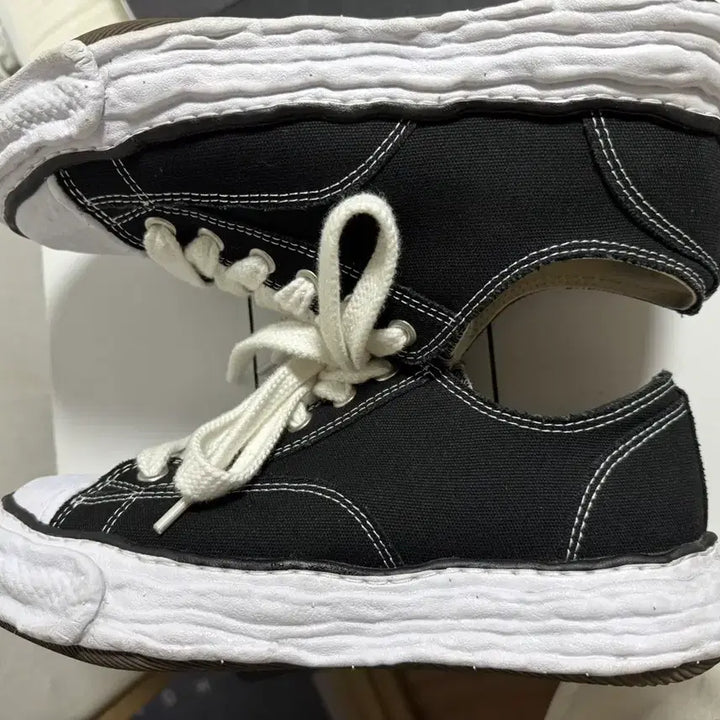 [BUNJANG] Mihara Yasuhiro 23 OG 24FW Low-Top Sneakers Size 42 / 미하라 야스히로 23OG 24fw