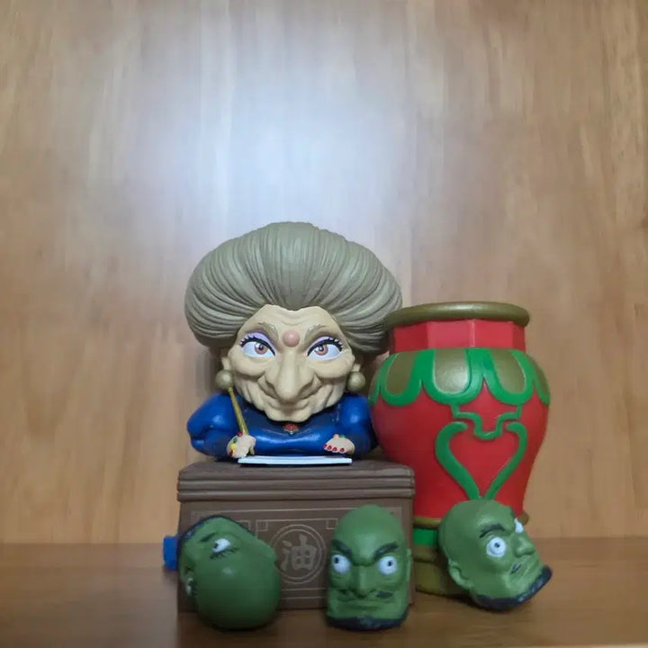 [BUNJANG] Spirited Away Yubaba Pen Holder Case / 센과 치히로의 행방불명 유바바 펜홀더 다용도케이스