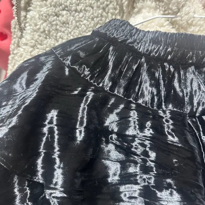 [BUNJANG] Black Velvet Mini Skirt / 블랙 벨벳 미니스커트