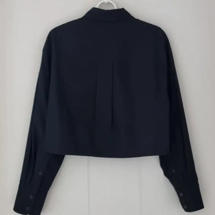 [BUNJANG] COS Cropped Shirt Black / COS 크롭 얇은 셔츠 (블랙)