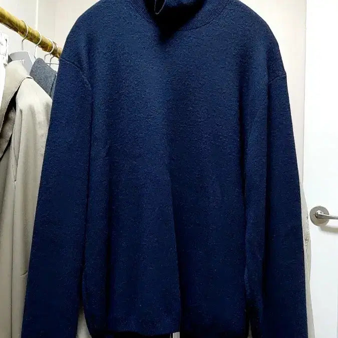 [BUNJANG] Musinsa Standard Minimal Turtleneck Knit Navy / 무탠다드 미니멀 터틀넥 니트 네이비
