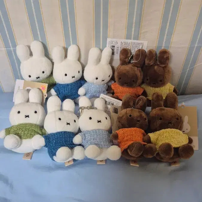 [BUNJANG] Miffy Melanie Tweed Keyring / 트위드입은 멜라니 미피 키링 새상품