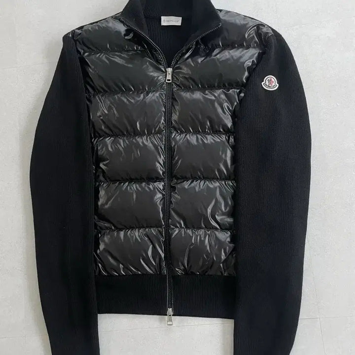 [BUNJANG] Moncler Graphic Knit Padded Jacket / 몽클레어 그래픽 니트 패딩 L 정품 급처
