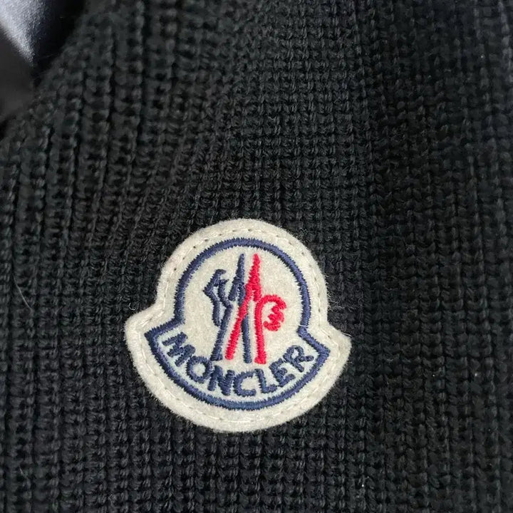 [BUNJANG] Moncler Graphic Knit Padded Jacket / 몽클레어 그래픽 니트 패딩 L 정품 급처