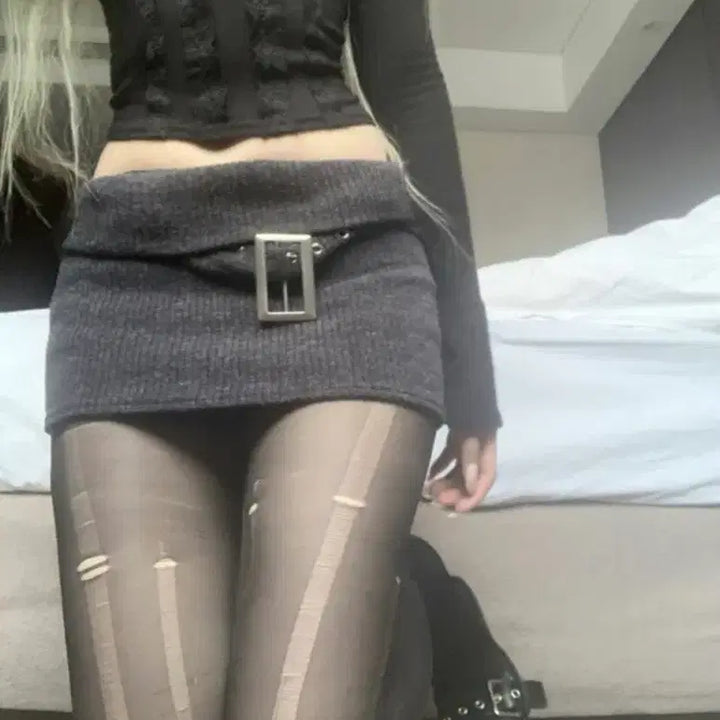 [BUNJANG] SZEN Gant Belt Knit Skirt (Dark Gray) / 스젠 Gant Belt Knit Skirt (dark gray) 판매