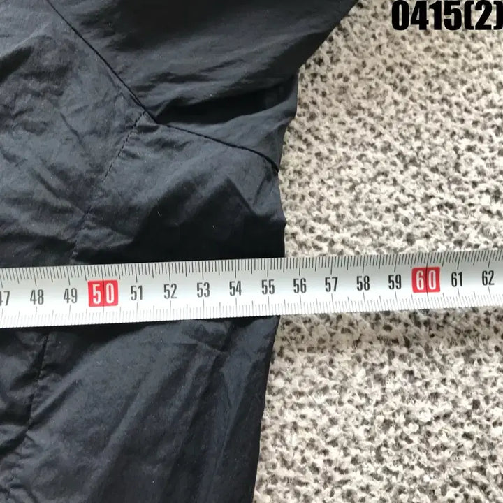 [BUNJANG] FILA Black Hooded Windbreaker Jacket / 휠라 FILA 블랙 후드 바람막이 100
