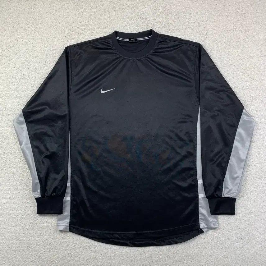 [SOLD OUT] 00s 나이키 스우시 로고 풋볼 저지 블랙