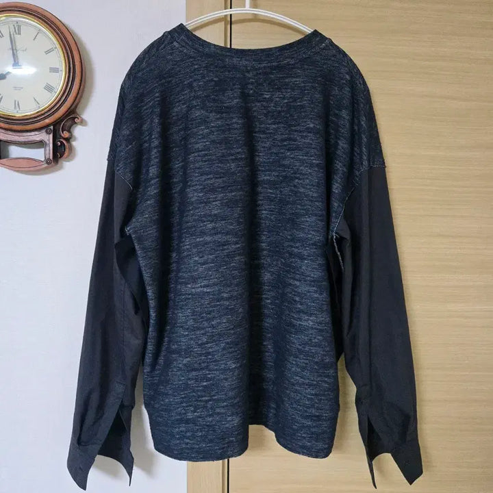 [SOLD OUT] 구호(KUHO) 멜란지 소매 배색 블라우스