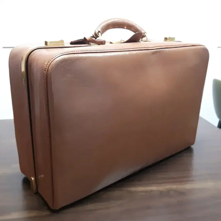 [BUNJANG] Vintage Leather Hand Carry-on Luggage / 빈티지 가죽 핸디캐리어