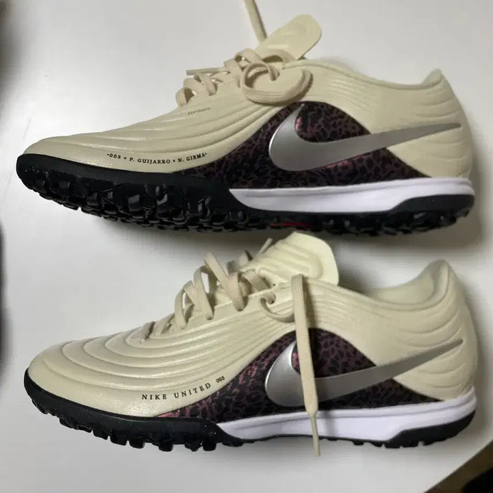 [BUNJANG] Nike Tiempo TF Soccer Shoes (265) / 나이키 티엠포 tf 풋살화 (265)