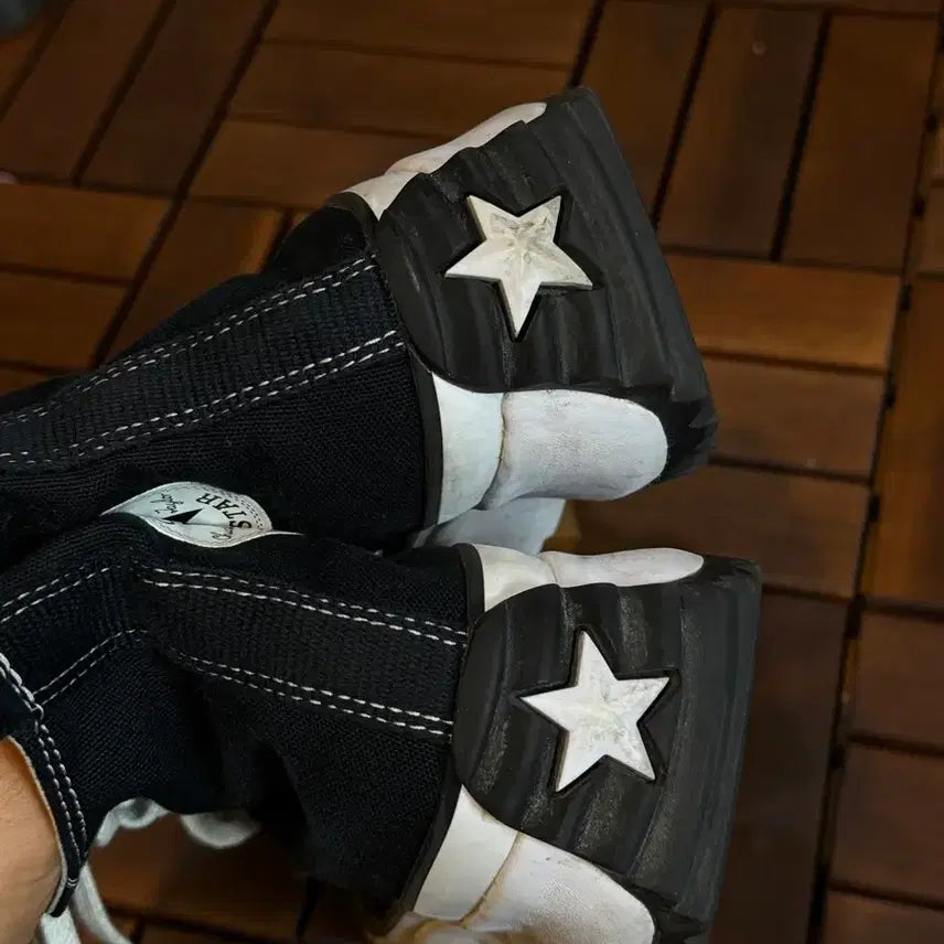 [BUNJANG] Converse Run Star Hike Black High Top Sneakers 240 / 컨버스 런스타 하이크 블랙 240