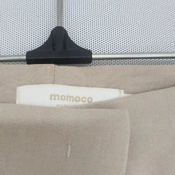 [BUNJANG] Momoko Beige Slacks (Size S) / 모모코 고급스러운 베이지 슬랙스 스몰