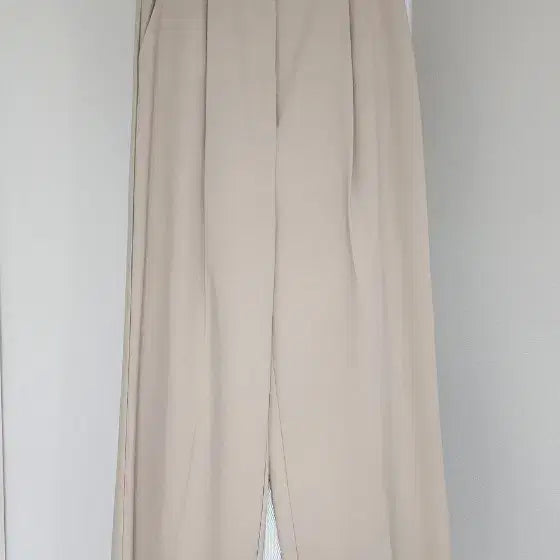 [BUNJANG] Momoko Beige Slacks (Size S) / 모모코 고급스러운 베이지 슬랙스 스몰