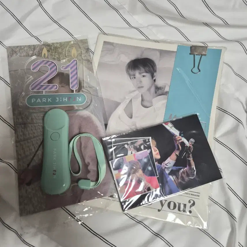 [SOLD OUT] 박지훈 21살 메이아이러브유 공식응원봉 + 포토매거진