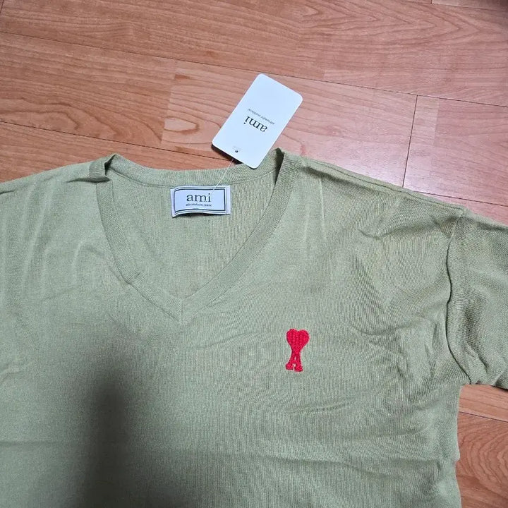 [SOLD OUT] ami 얇은 니트 티