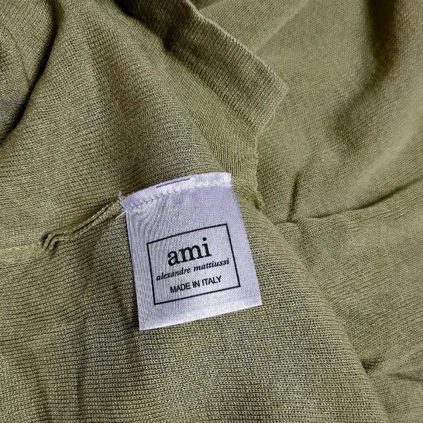 [SOLD OUT] ami 얇은 니트 티
