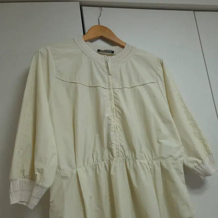 [SOLD OUT] 제평 바스락 집업 원피스