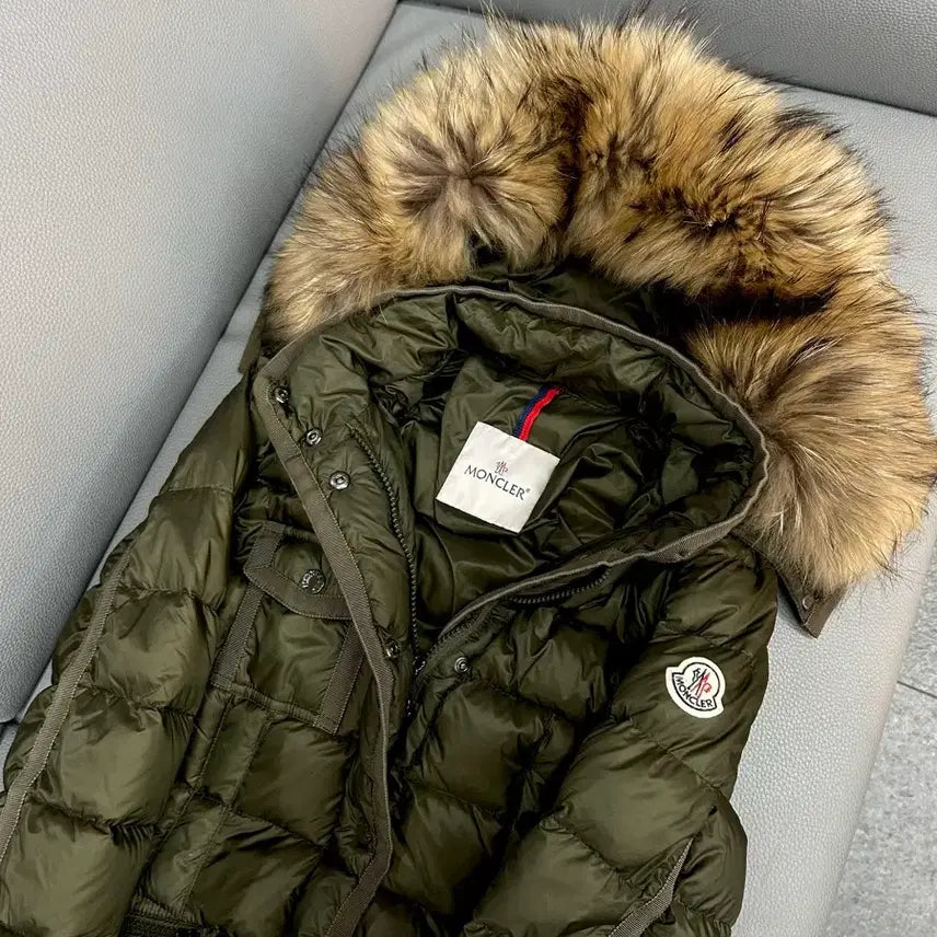 [BUNJANG] Moncler Hermine Down Jacket Khaki / 몽클레어 헤르민퍼 카키(0)(급처)