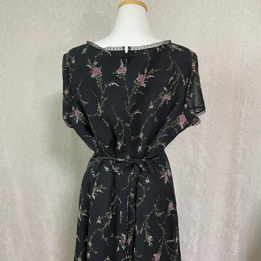 [BUNJANG] Black Floral Lace Long Dress / 블랙 플라워 레이스 롱 원피스