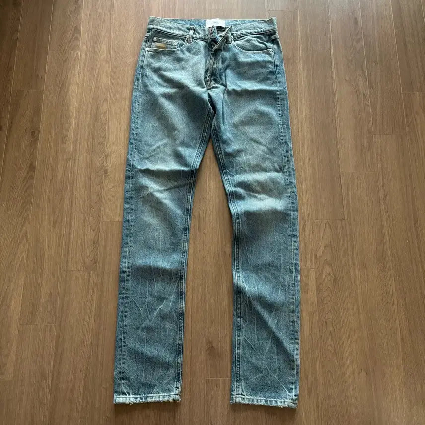[BUNJANG] April77 Dictator Dirty Washing Denim Pants (Size 29x34) / [29x34] 에이프릴77 딕테이터 더티 워싱 데님 팬츠