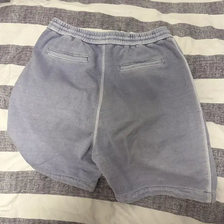 [SOLD OUT] 준지 22ss 가먼트다잉 라벤더 스웻숏팬츠 48사이즈
