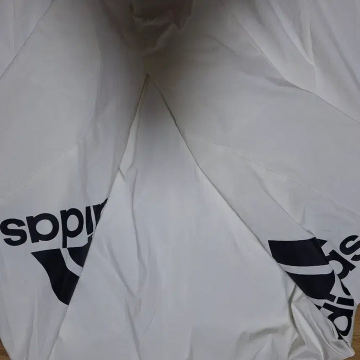 [SOLD OUT] 아디다스 빅로고 바람막이