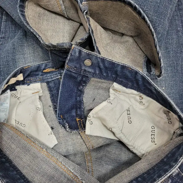 [BUNJANG] GUESS Stardust Indigo Slim Bootcut Denim Jeans / GUESS 스타더스트 인디고 슬림 부츠컷 데님 청바지 / 여 64 (26