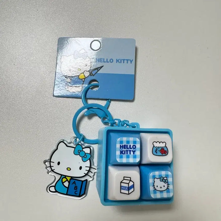 [SOLD OUT] 헬로키티 블루 4구 키캡 키링