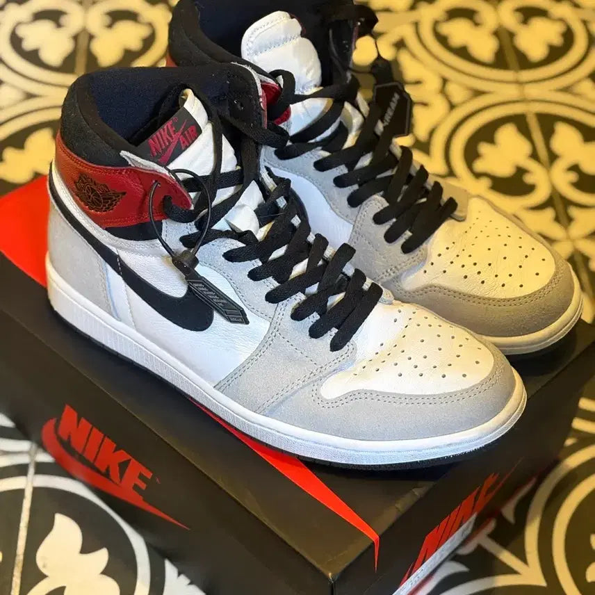 [BUNJANG] Nike Jordan 1 High Smoke Grey Sneakers / [280] 정품 나이키 조던1 하이 스모크 그레이