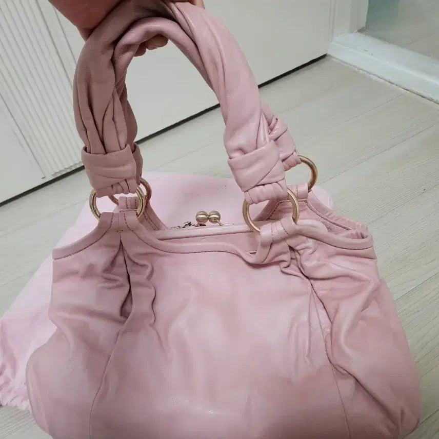 [BUNJANG] Old Coach Strawberry Milk Shoulder Bag / 올드코치 딸기우유 !  숄더백