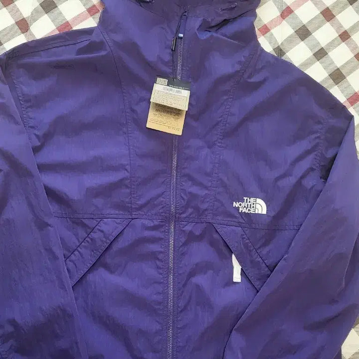 [SOLD OUT] 노스페이스 바람막이