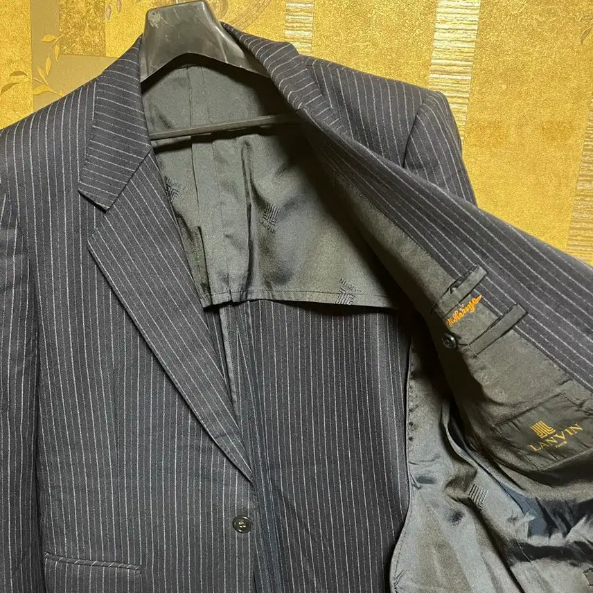 [BUNJANG] LANVIN Stripe Blazer Jacket / LANVIN 남색 블레이저 자켓