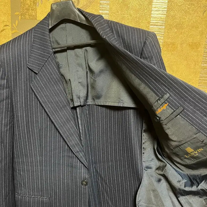 [BUNJANG] LANVIN Stripe Blazer Jacket / LANVIN 남색 블레이저 자켓