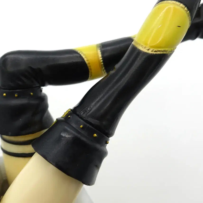 [BUNJANG] Vocaloid Lily Figure / 고전 보컬로이드 릴리 앨범 미소녀 릴리 피규어
