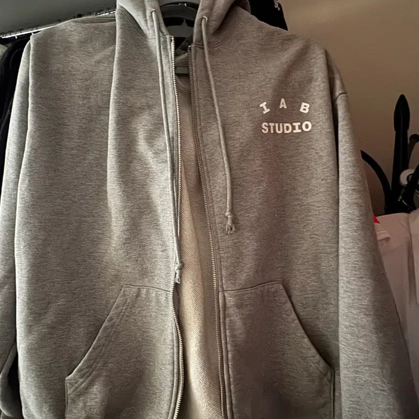 [BUNJANG] IAB Studio Hooded Zip-up Jacket L / 22fw iab studio 후드집업 L