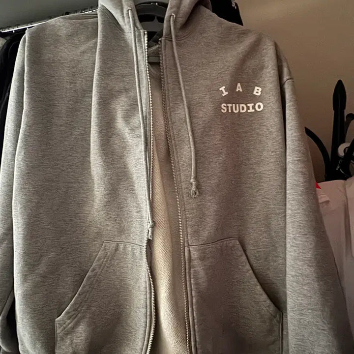 [BUNJANG] IAB Studio Hooded Zip-up Jacket L / 22fw iab studio 후드집업 L