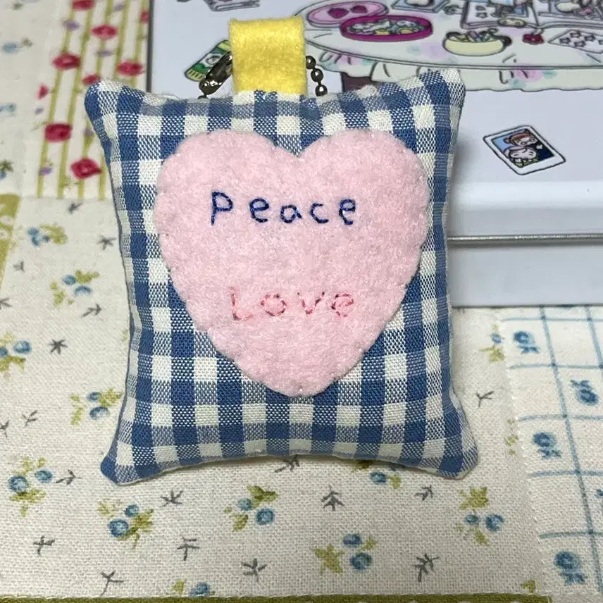 [BUNJANG] DanChoon Artist Cat Cushion Keyring / 단춤 작가님 고양이 쿠션 키링