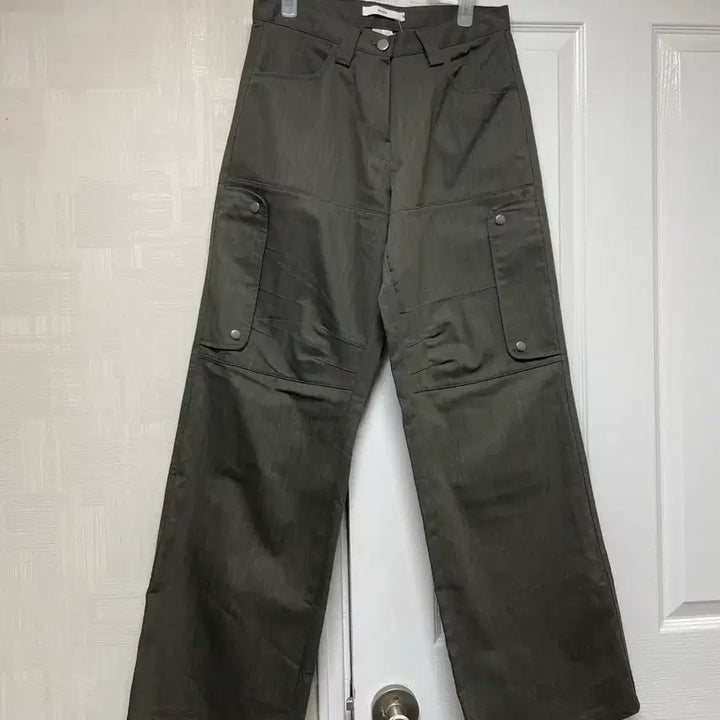 [BUNJANG] Khaki Pocket Wide Pants / 카키 포켓 와이드팬츠
