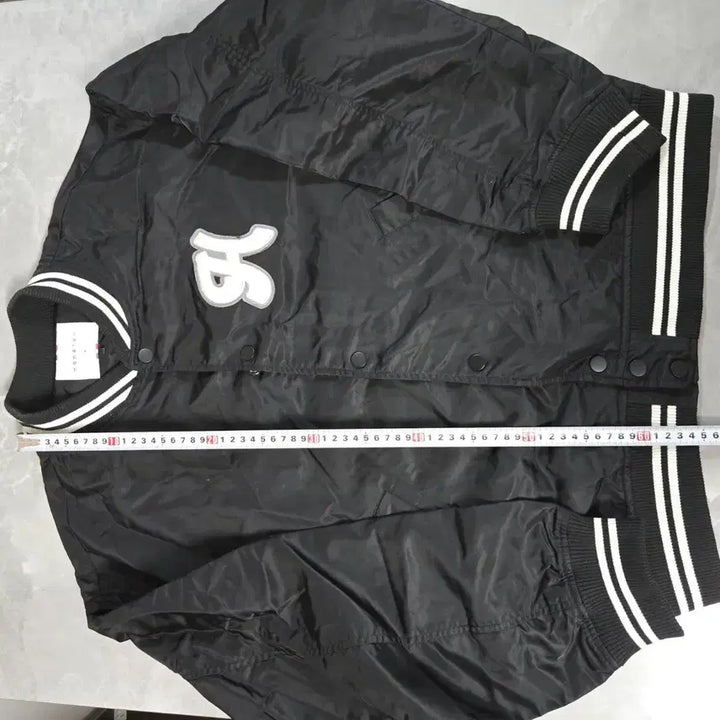 [BUNJANG] Hang Ten Black Stadium Jumper Jacket / 행탠 블랙 야구 점퍼 스타디움 자켓