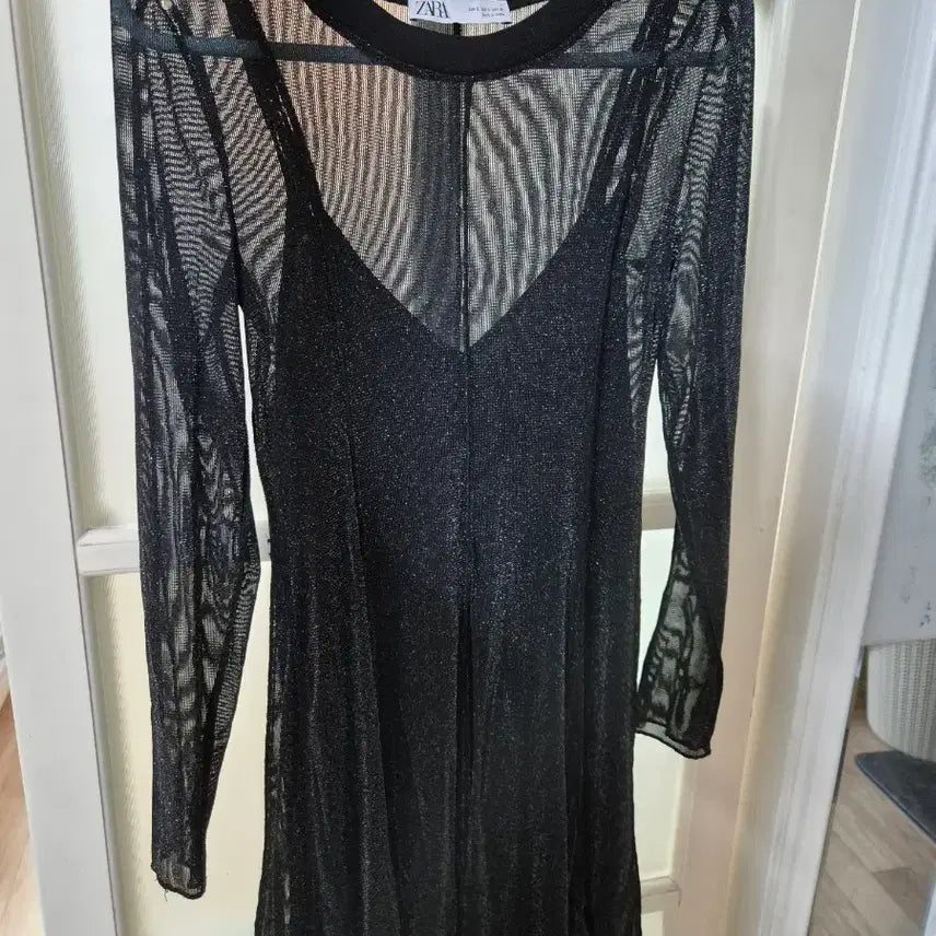 [BUNJANG] ZARA Glitter Mini Dress / [ZARA] 블링블링 글리터 미니 원피스 (신축성 최고)