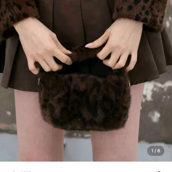 [BUNJANG] The Green Lab Leopard Brown Faux-Fur Mini Bag / 더그린랩 Faux-Fur Mini Bag_ 레오파드 브라운
